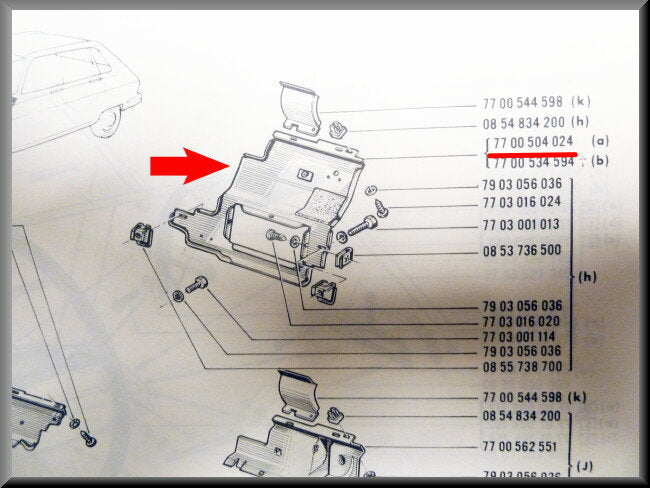 Cadre de tableau de bord – Renault 16 type 1 – Référence OEM 7700504024