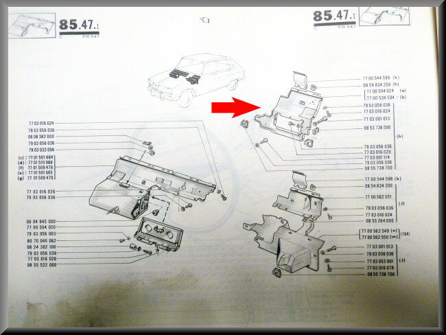 Cadre de tableau de bord – Renault 16 type 1 – Référence OEM 7700504024