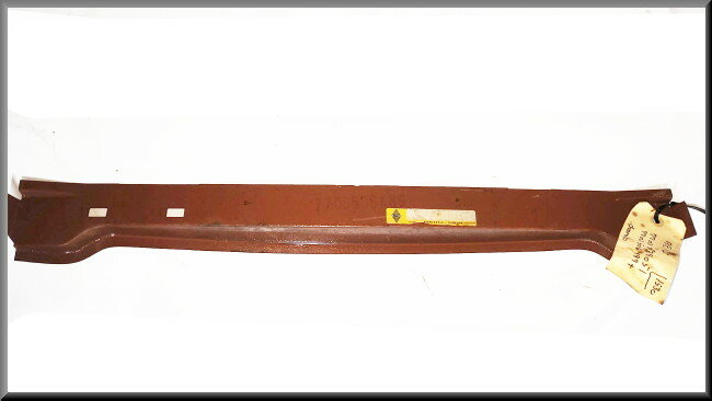 Poutre face avant supérieure – Renault 12 – OEM 7700506489