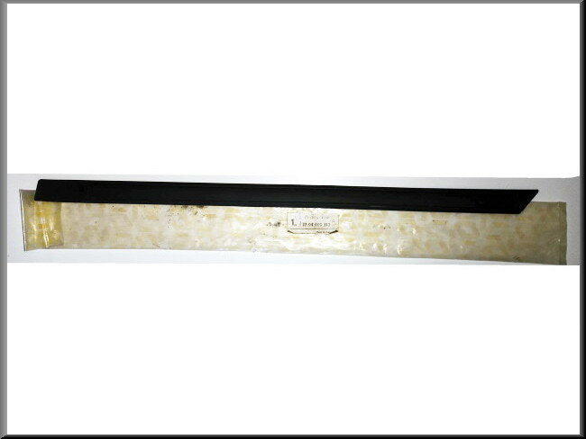 Bande d'étanchéité porte arrière gauche – Renault 18 – OEM 7704000312 – NOS