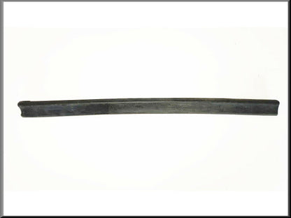 Bandeau de pare-chocs arrière central – Renault 20 - Renault 30 – OEM 7700674570 – NOS