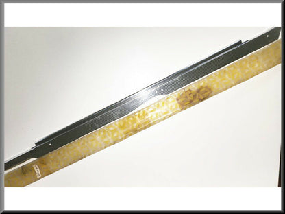 Baguette de seuil avant gauche – Renault 12 – FEO – NOP