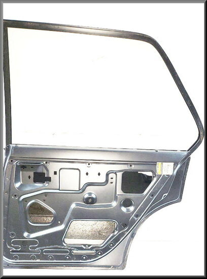 Rear right door – Renault 18 Sedan – OEM 7700643928 – NOS