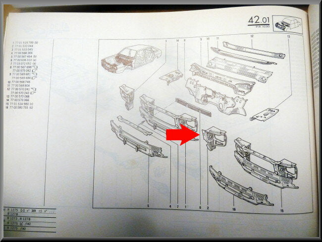 Headlight housing left – Renault 20 – Renault 30 - OEM 7701533044 – NOS
