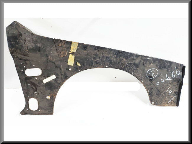 Doublure d'aile avant droite – Renault 14 – OEM 7700581900 – NOS