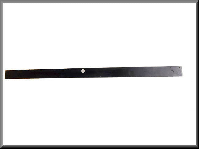 Réparation partie couvercle de malle – Renault 18 – OEM 6040720 – NOS