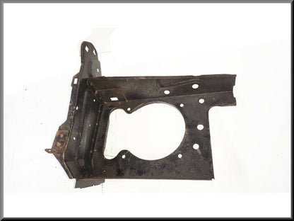 Boîtier de phare gauche – Renault Trafic – OEM 7701462102 – NOS