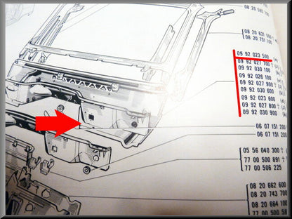 Pare-brise arrière – Renault 16 – OEM 0992023500