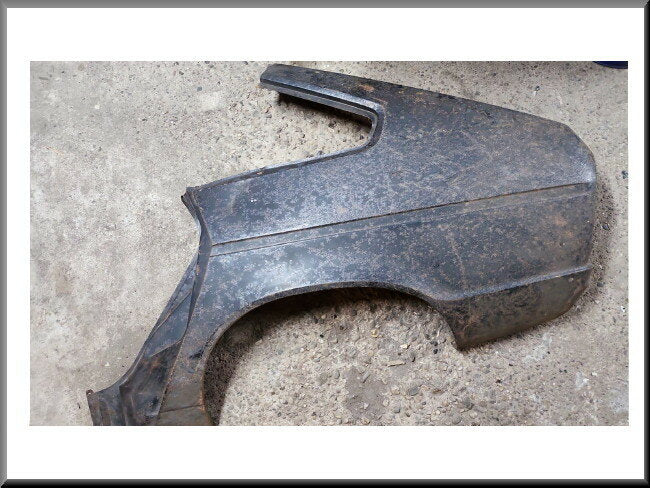 Aile arrière gauche – Renault 20 - Renault 30 – OEM 7701544776 – NOS