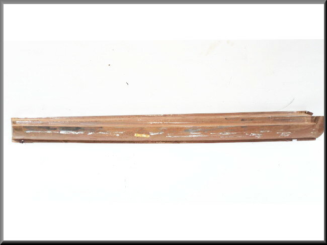 Seuil de porte gauche – Renault 12 – OEM 7700536005 – NOS