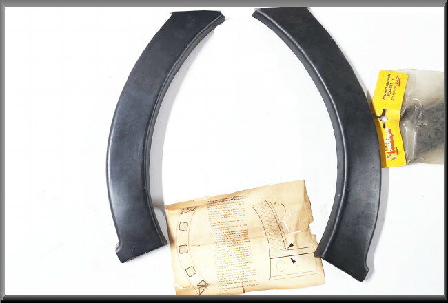 Kit anti-gravillons arrière – Renault 14 – OEM 7701376017 – NOS