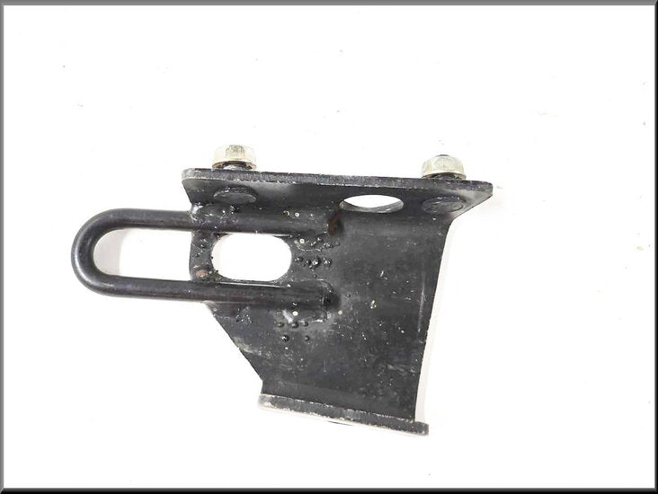 Bumpersteun met sleepoog  – Renault 18 – OEM 000343 – NOS