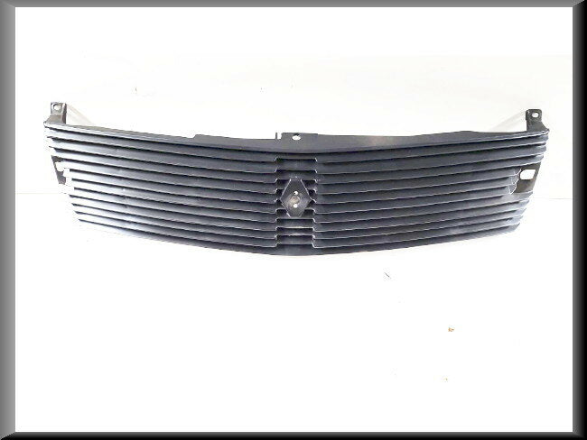 GTS Grill – Renault 18 GTL – OEM 7700671569 – NOS