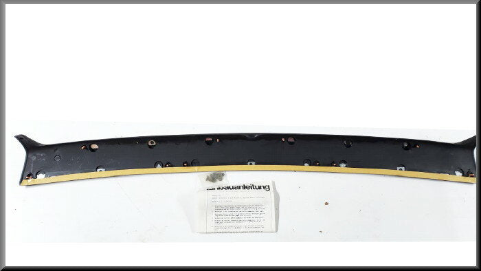 Tailgate spoiler – Renault 18 – OEM 7701376219 – NOS