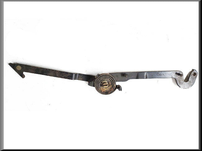 Achterklep scharnier links – Renault 16 – OEM 0821642700