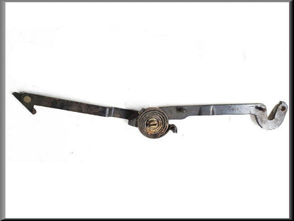 Achterklep scharnier links – Renault 16 – OEM 0821642700
