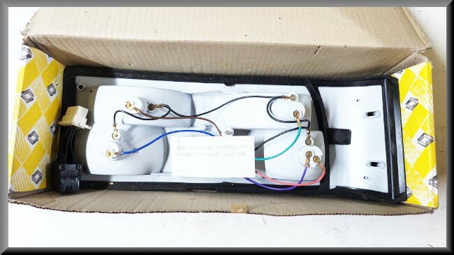 Bloc feux arrière droit – Renault 14 – OEM 7701020350 et 7701025909 et 7700546806 et 7701021579