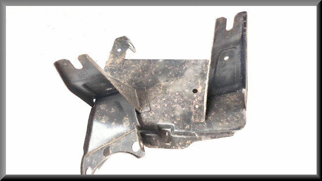 Battery holder – Renault 14 – OEM 7700585353 – NOS