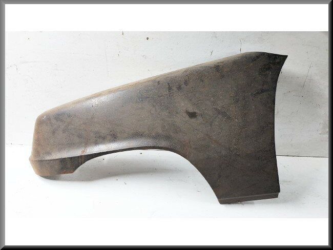 Front wing left – Renault 5 – OEM 7700526114 – NOS