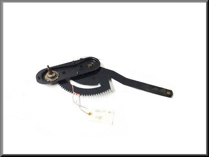 Mécanisme lève-vitre arrière droit – Renault 14 – OEM 7701348793 – NOS
