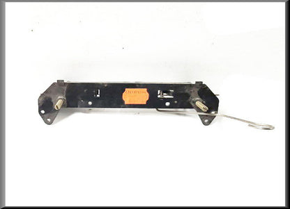 Clip de phare – Renault 14 – OEM 7701020554 – NOS