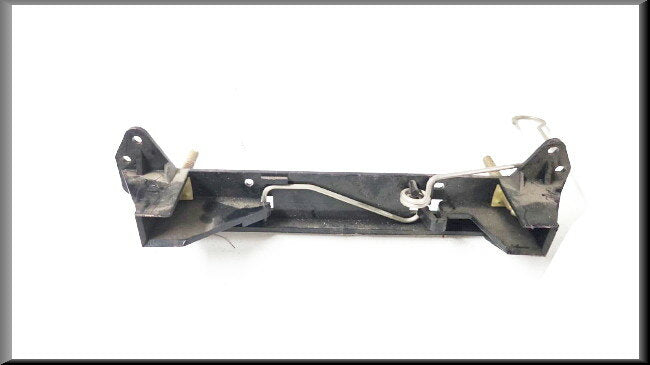 Clip de phare – Renault 14 – OEM 7701020554 – NOS