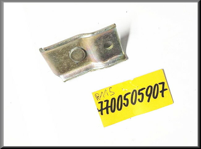 Exhaust mounting clamp – Renault 16 TS – OEM 7700505907