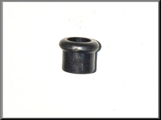 Fixation tapis caoutchouc arrière – Renault 16 – OEM 0855602100