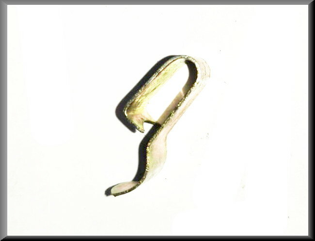 Cable clip (A=4.50) – Renault 16 – OEM 0855928900A