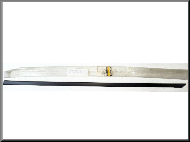 Moulure de porte avant gauche – Renault 18 – OEM 7700640068 – NOS