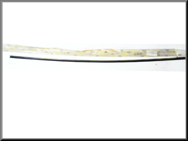 Sierlijst motorkap  – Renault 14 – OEM 7704000434 – NOS