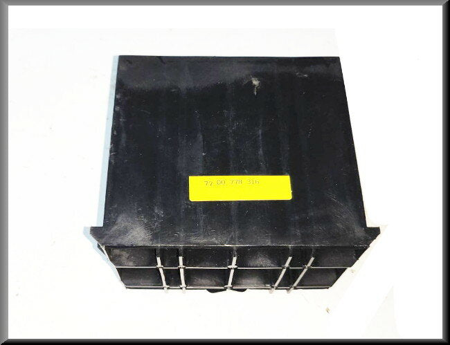 Bumper buffer – Renault 5 GTX, SUPER CINQ – OEM 7700778316
