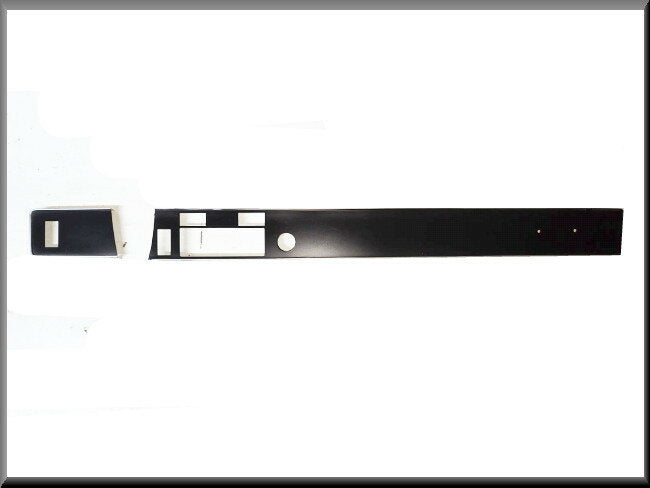 Dashboard platen (aluminium) – Renault 12 – OEM 7700589208