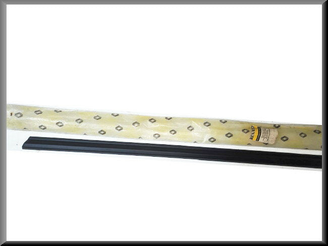 Rear door trim molding – Renault 25 – OEM 7704003418 – NOS