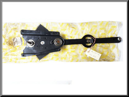 Mécanisme de lève-vitre avant droit – Renault 20 – Renault 30 – OEM 7700648100 – NOS