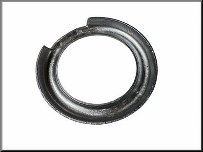 Veerschotel voorzijde – Renault 12 – OEM 7700503448