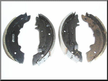 Plaquettes de frein Girling – Renault 12 – Renault 15 - Renault 17 - OEM 7701201674