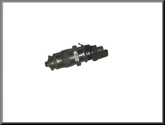 Sensor remvloeistof niveau – Renault 16 – OEM 7701021926