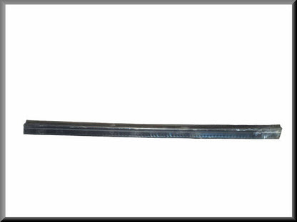 Raamrubber links  – Renault Trafic – OEM 7700665108 – NOS