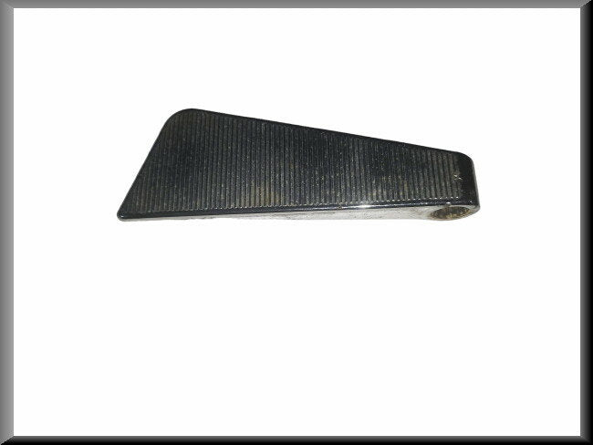 Poignée de porte avant droite – Renault 16 – OEM 0855860500 / 7700566383 – Occasion