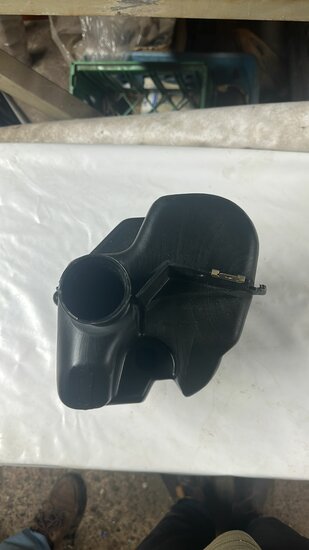 Réservoir de liquide lave-glace – Renault 9 - Renault 11 – OEM 7704001837 – NOS