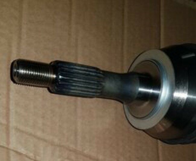 Arbre de transmission (Haute Performance) – Renault 12 – Renault 15 - Renault 17 - OEM 7701348085 / 7700535244