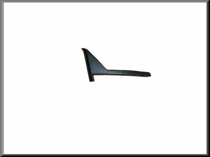 Fixation d'aileron de toit – Renault 16 TX – OEM 7700568936