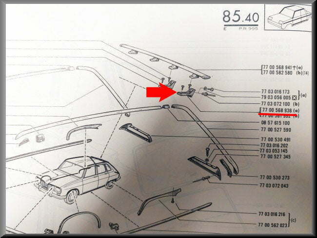 Fixation d'aileron de toit – Renault 16 TX – OEM 7700568936
