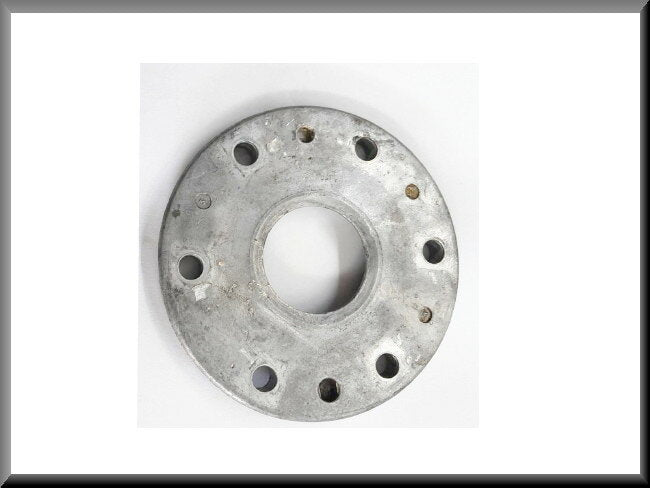 Differential bearing cover – Renault 16 L (R1150) – OEM 0555913100