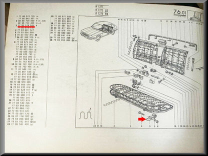 Support de crochet banquette arrière – Renault 20 - Renault 30 – OEM 7700574585 – NOS