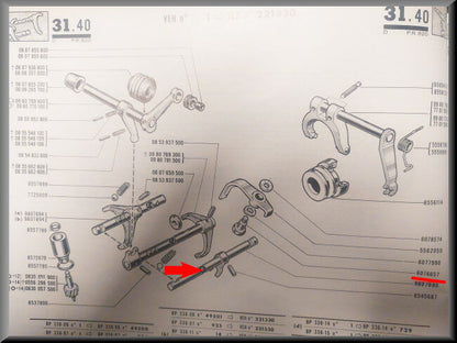 Reverse gear (4 speed).