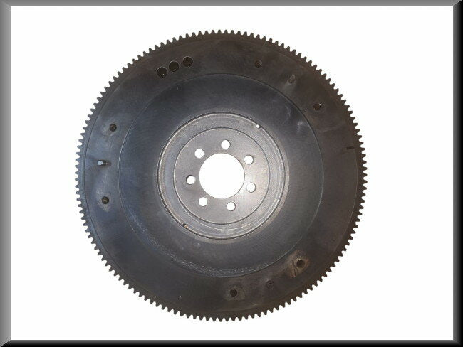 Volant moteur (diamètre 30 cm alésage 46 mm) – Renault 16 – OEM 7700504643 – Occasion