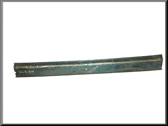 Dakbalk achterzijde  – Renault 12 – OEM 7700514846 – NOS