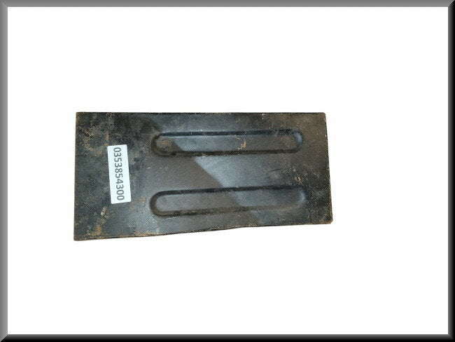 Tôle de renfort d'aile avant gauche – Renault 4 - Renault 6 – OEM 0353854300